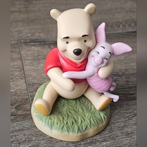 Winnie the Pooh and Piglet Figurine
